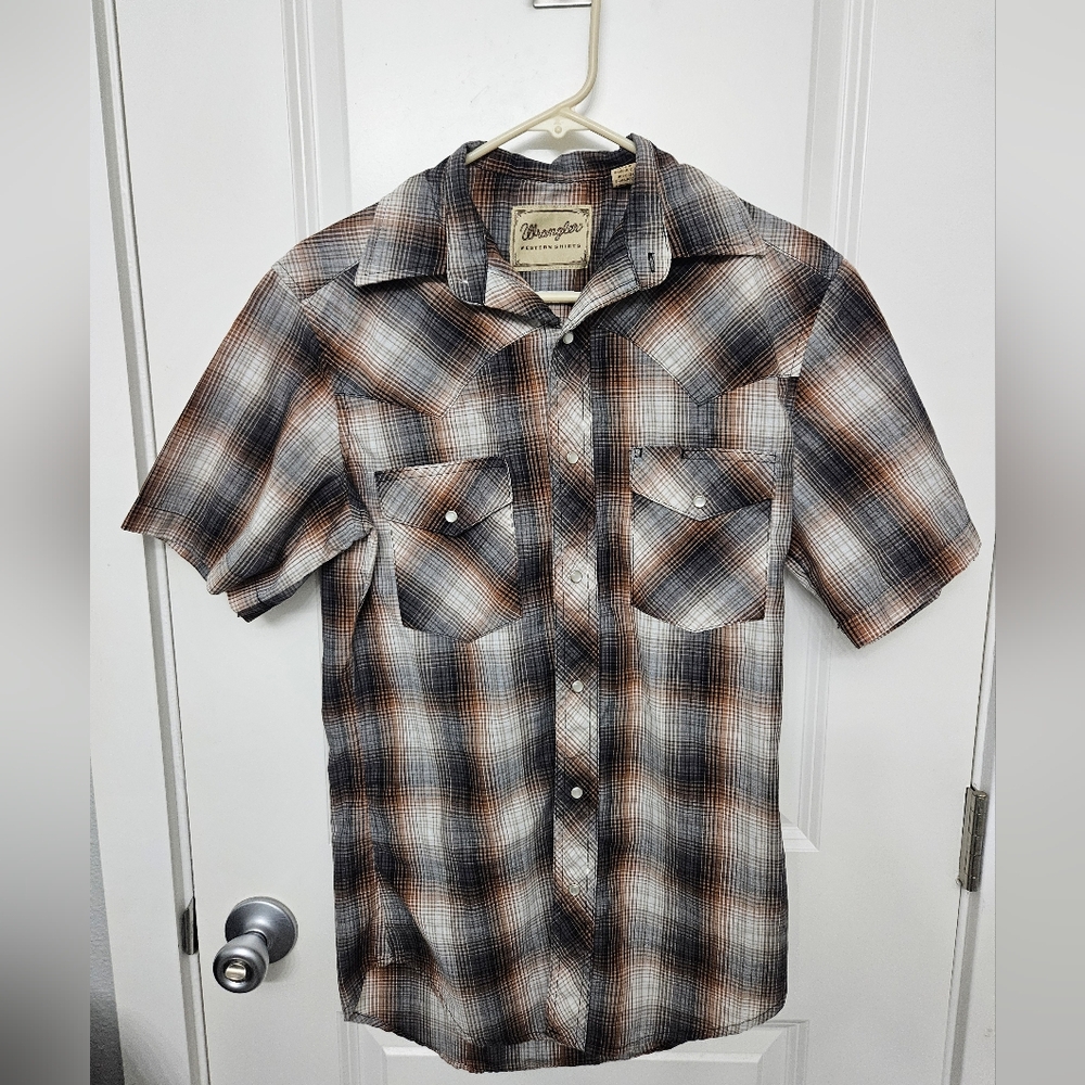VTG Wrangler Pearl Snap Men’s Cowboy Western Rodeo Short Sleeve Shirt Small